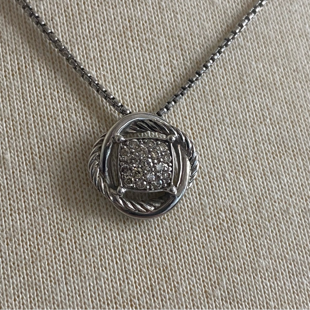 Authentic David Yurman Crossover Diamond Infinity Necklace